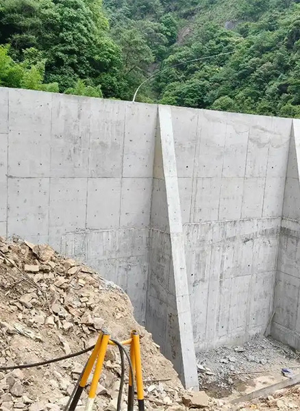 太原重力式挡土墙